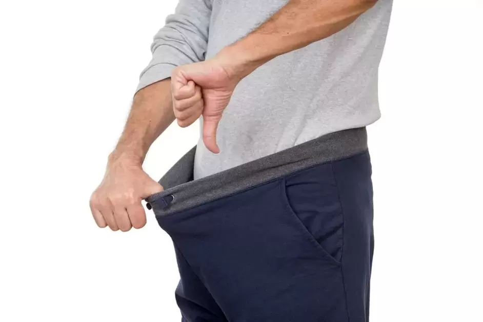 мужчина недоволен размером своего члена, как его увеличить